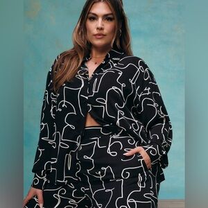 NWT - Eloquii - Printed Button Down - Black Doodle - 18